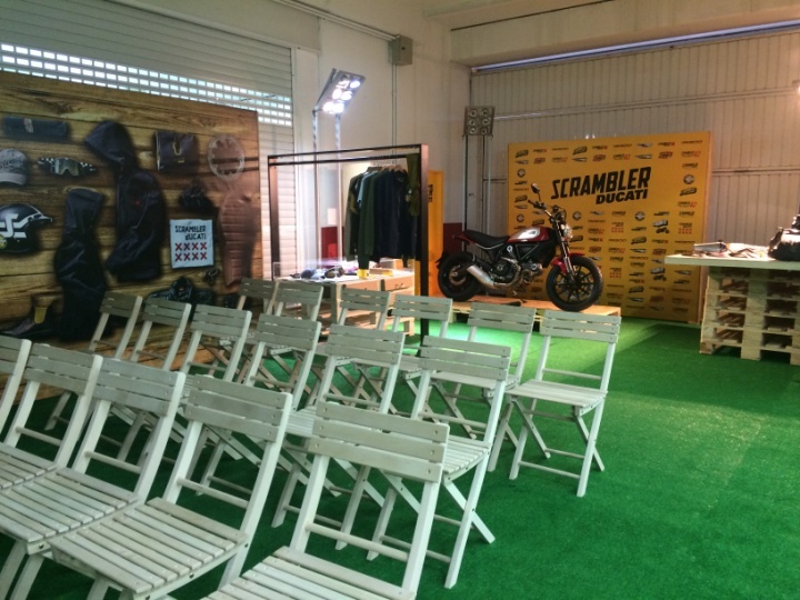 Neumoto Neumaticos de Moto Ducati Delaer Trainig 2015
